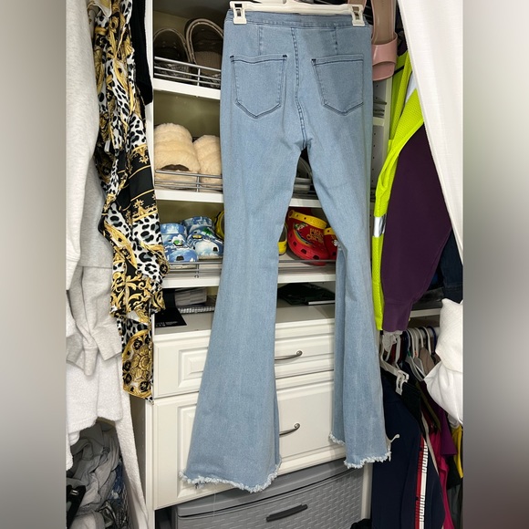 Size: Small - Picture 2 of 2